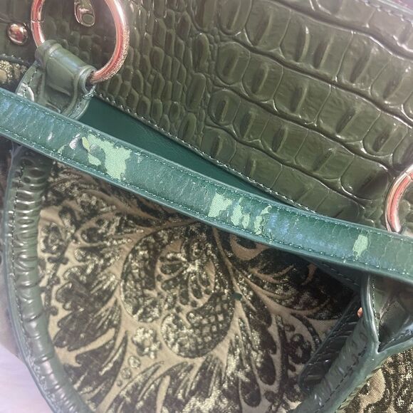 Sharif synthetic croc prints and tapestry olive green satchel/shoulder bag . - Picture 15 of 16